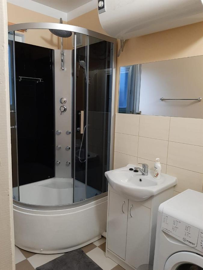 Ergli Apartment Экстерьер фото